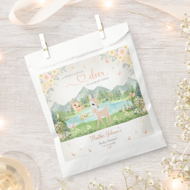 Spring Bloom and Butterflies Deer Baby Shower  Geschenktütchen (Ausgeschnitten)