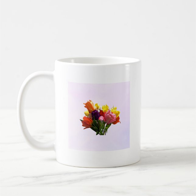 Spring Bouquet mit Tulips und Kaffee-Tasse Kaffeetasse (Links)