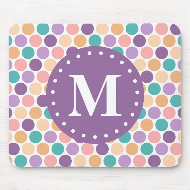 Spring Pastel Polka Dots Muster mit Monogramm Mousepad (Vorne)