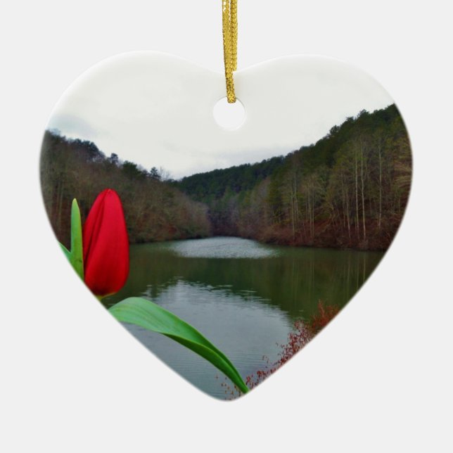 Spring Red Tulip at Lake Arrowhead Keramikornament (Vorne)