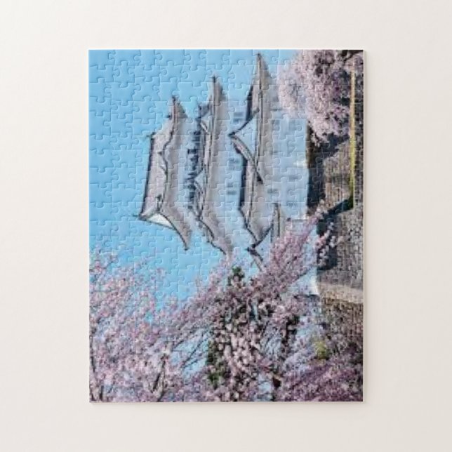 Spring Serenity at Numazu Castle – Sakura in Bloom Puzzle (Vertikal)