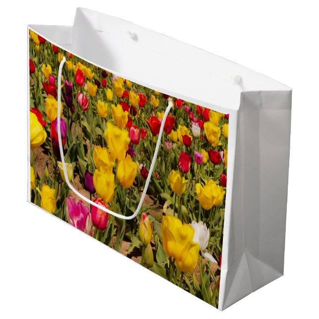Spring Tulips Geschenktasche Große Geschenktüte (Vorderseite Schrägansicht)