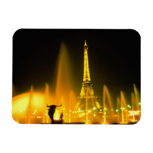 Springbrunnen am weltberühmten Eiffelturm Paris Magnet