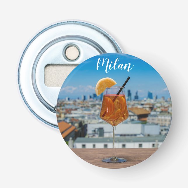 Spritz Cocktail auf einem Tisch mit Blick auf Mail Flaschenöffner (Vorderseite)