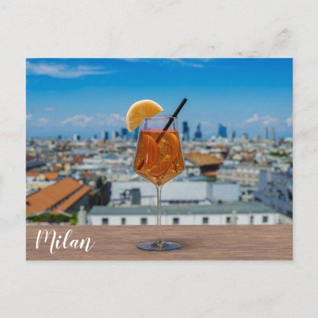 Spritz Cocktail auf einem Tisch mit Blick auf Mail Postkarte (Vorderseite)