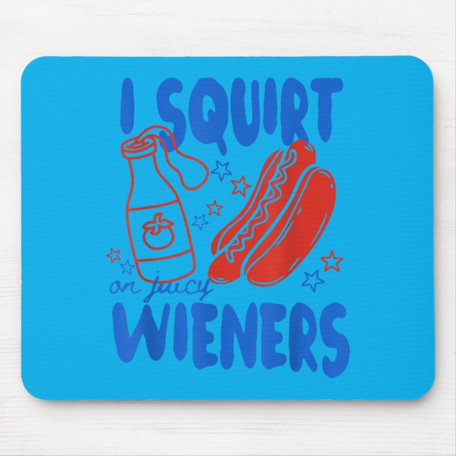Spritzende und saftige Würstchen Lustiger Hotdog 4 Mousepad (Vorne)