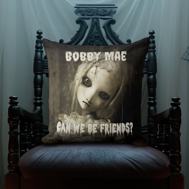 Spuk Doll 80er Horror Film Demon besessen Kissen (Personalized and possessed Pillow; a little creepy doll who just wants to be your new best friend.)
