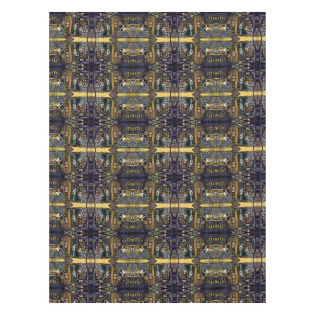 Spuk durch die amorphe Form der Schatten Tischdecke (Vorderseite)