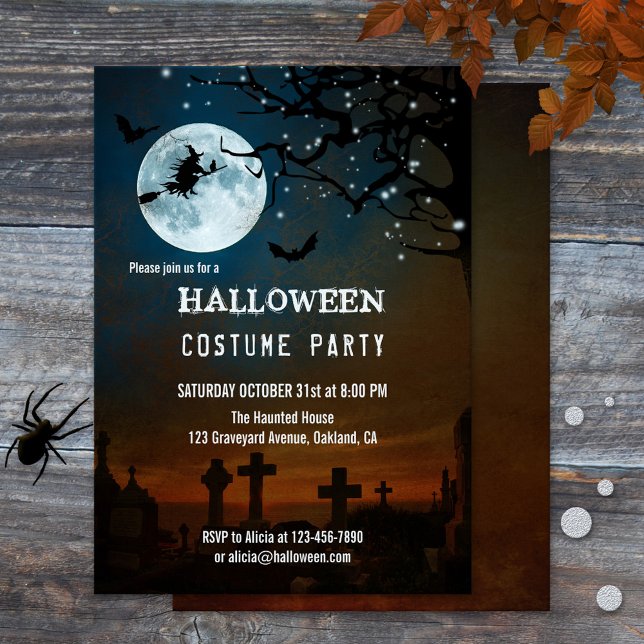 Spuk Halloween-Party mit Lichtern laden ein Einladung (Halloween party invitation featuring a spooky graveyard at full moon with a witch flying on a broom)
