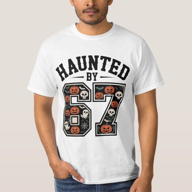 Spuk von 67 - gotisches Halloween T-Shirt (Vorderseite)