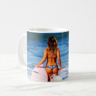 Spüren Sie die Welle durch den Schaufel Tasse