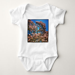 Square Foto - Magnolia Blossom Baby Strampler