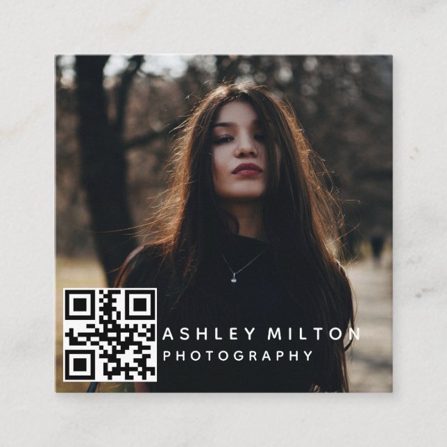 Square Modern Fotografy Business Card mit QR Co Quadratische Visitenkarte (Vorderseite)