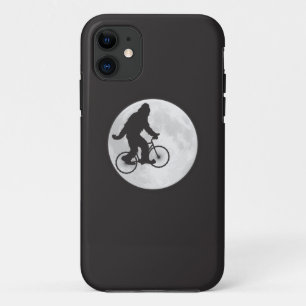 Squatch auf einem Fahrrad in Sky mit Mond-T - Shir Case-Mate iPhone Hülle