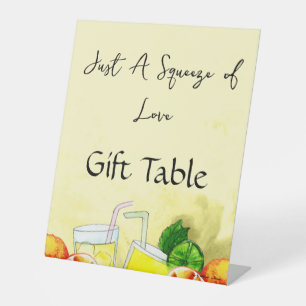 Squeeze der Liebe Lemonade Lemon Citrus Brautparty Sockelschild
