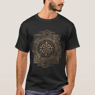 Sri Yantra Sri Chakra in goldenem Lotus-Geschenk T-Shirt