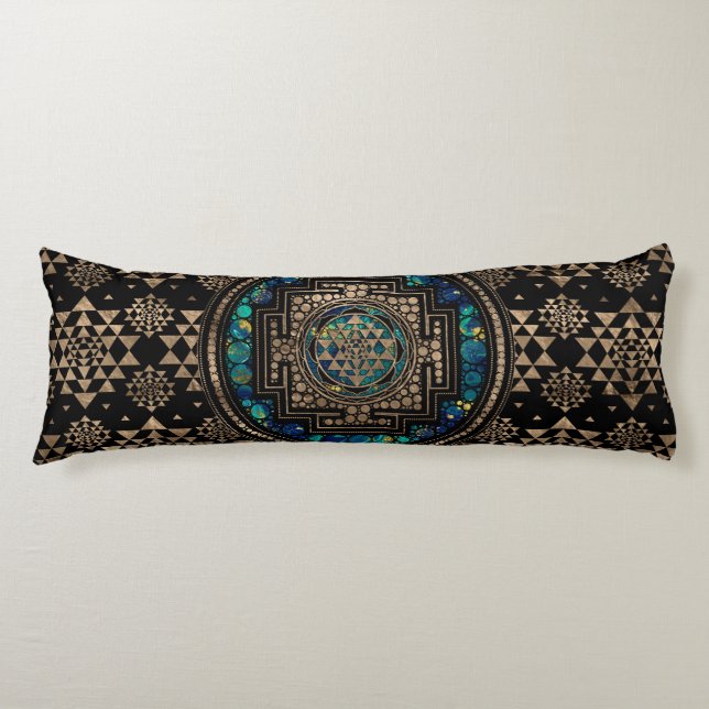 Sri Yantra/Sri Chakra Marmor und Gold Seitenschläferkissen (Vorderseite)