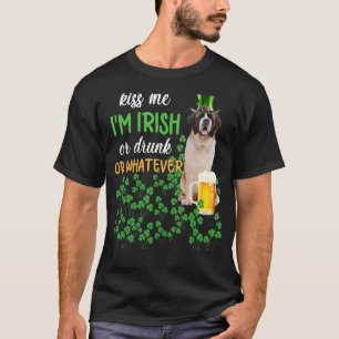 St. Bernard küsste mir, ich bin irisch oder Betrun T-Shirt