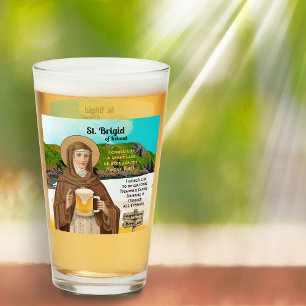 St. Brigid von Irland und ihr Bierlake Glas