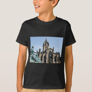 St- Gileskathedrale und David Hume-Statue T-Shirt