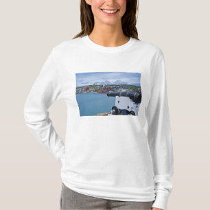 St. John's, Neufundland, Kanada, die Uferpromenade T-Shirt