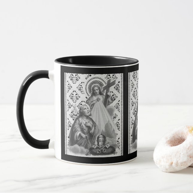 St. Joseph, Papalsymbole und SHJ (Detail; LT 02) Tasse (Mit Donut)