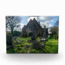 St Lukes Kirche und Friedhof, Norland