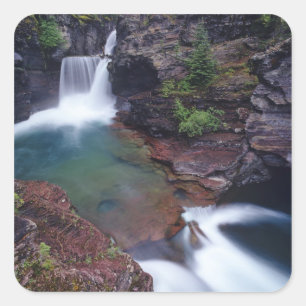 St Mary Falls im Glacier National Park in Quadratischer Aufkleber