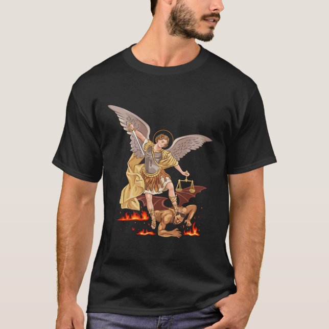 St Michael The Archangel T-Shirt (Vorderseite)