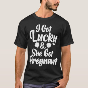 St Patrick Day Lucky Couple Pregnancy Ankündigung T-Shirt