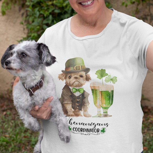St Patrick Dog in Derby Green Beer Shenanigans Tri-Blend Shirt (Von Creator hochgeladen)