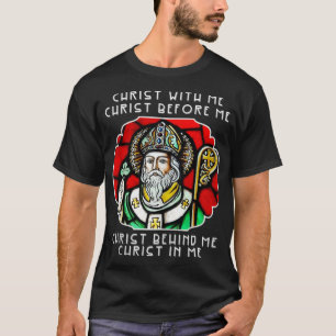 St. Patrick Heiliger Irlands Gebetsbrustplatte Kat T-Shirt