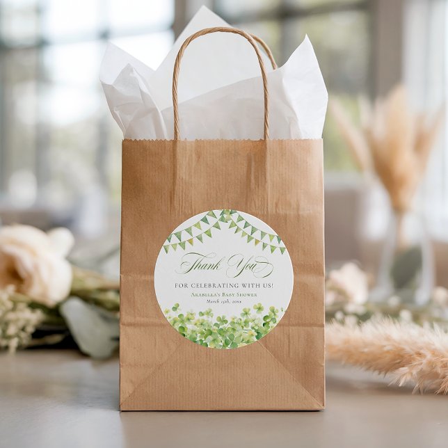 St. Patrick’s Day Grüner Kleeblatt-Baby-Party Runder Aufkleber (St. Patrick’s Day Green Shamrock Baby Shower Classic Round Sticker)