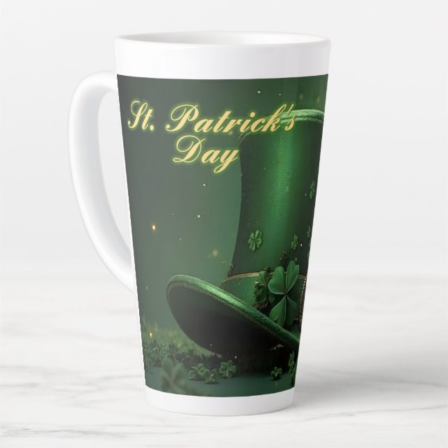 St. Patrick’s Day Hat and Shamrock Design Milchtasse (Linke Ecke)