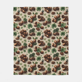 St. Patrick’s Day Kaffee & Shamrock-Muster Fleecedecke