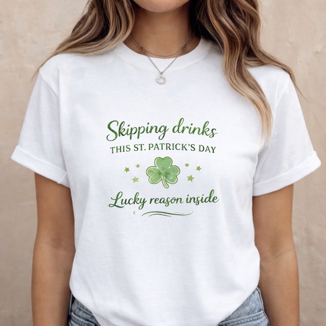 St. Patrick’s Day Pregnancy Announcement T-Shirt (St. Patrick’s Day Pregnancy Announcement T-Shirt)