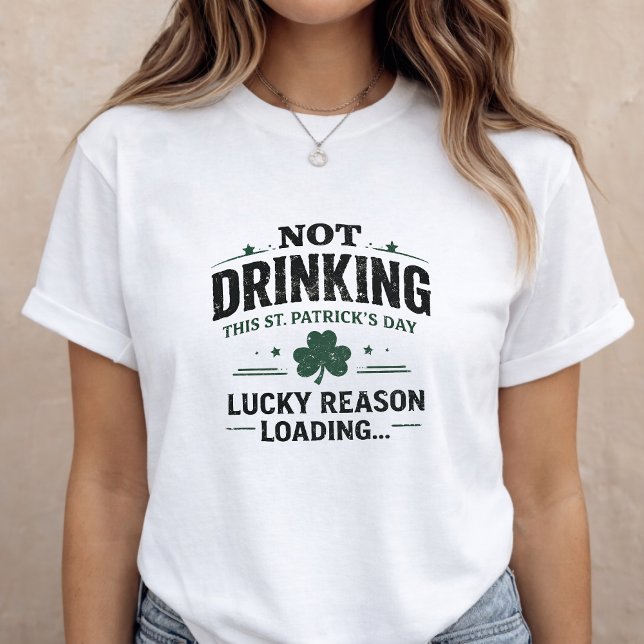 St. Patrick’s Day Pregnancy Announcement T-Shirt (Von Creator hochgeladen)