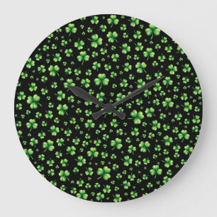 St. Patrick’s Day Wasserfarbe Shamrock auf Schwarz Große Wanduhr