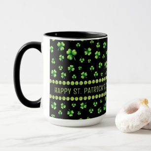 St. Patrick’s Day Wasserfarbe-Shamrock auf Schwarz Tasse
