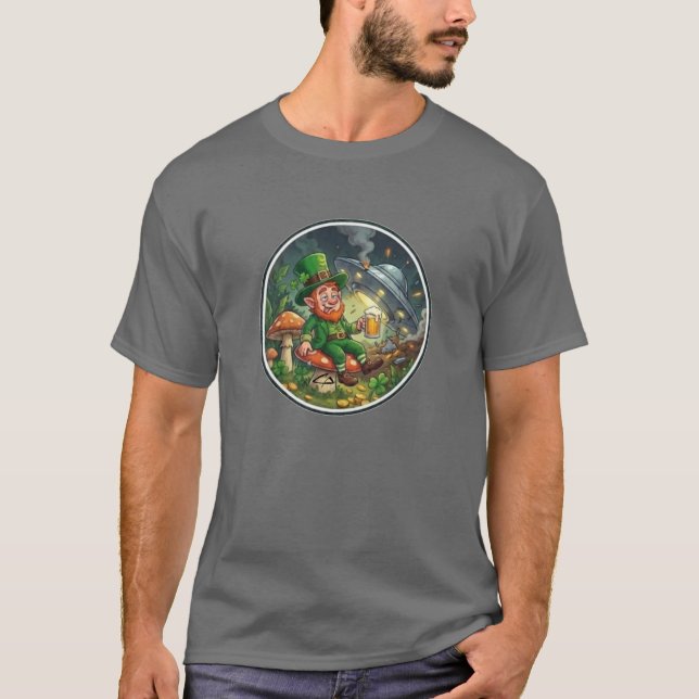  St Patrick’s Drunk Driving Leprechaun T-Shirt (Vorderseite)