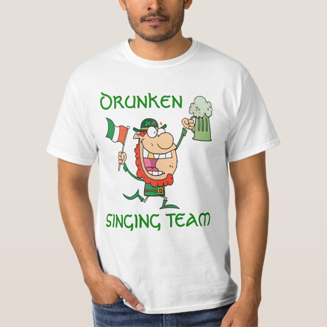 St Patrick Tagesbetrunkenes singenteam T-Shirt (Vorderseite)