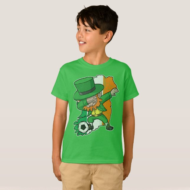 St Patrick Tagesbetupfende Kobold-Fußball-Iren T-Shirt (Vorne ganz)