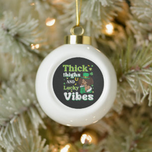 St Patricks Afro dicke Oberschenkel Glücksvibes Keramik Kugel-Ornament