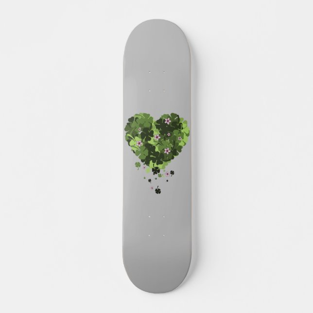 St. Patrick's Clover Heart Skateboard (Vorne)
