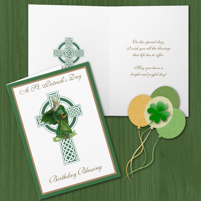 St. Patrick's Day Birthday Green Celtic Cross Karte (Von Creator hochgeladen)