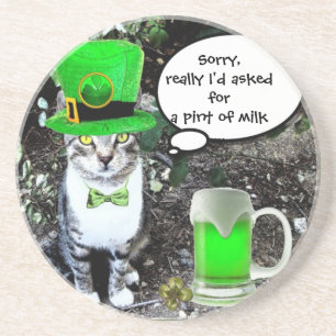 ST PATRICK'S  DAY CAT  WITH GREEN IRISH BEER GETRÄNKEUNTERSETZER