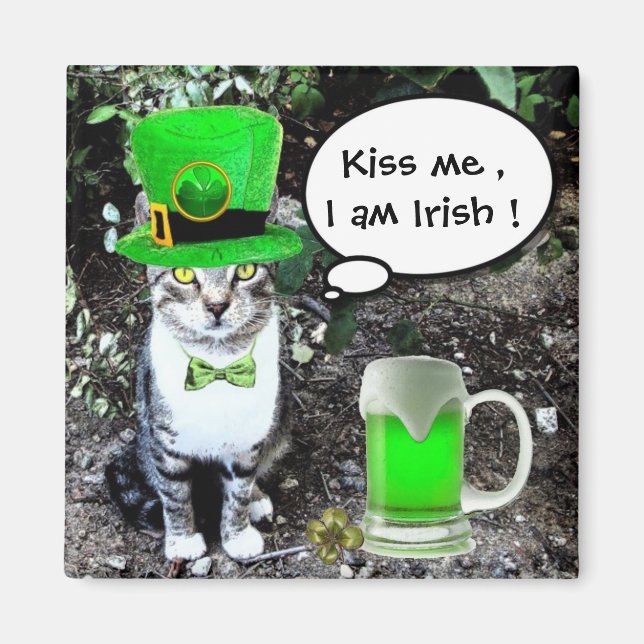 ST PATRICK'S DAY CAT WITH GREEN IRISH BEER MAGNET (Vorne)