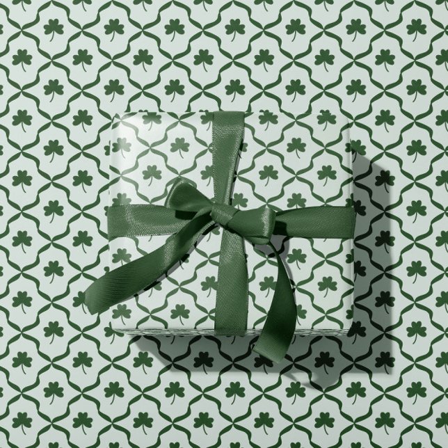 St. Patrick's Day Classic Green Shamrock Lattice  Geschenkpapier (Von Creator hochgeladen)