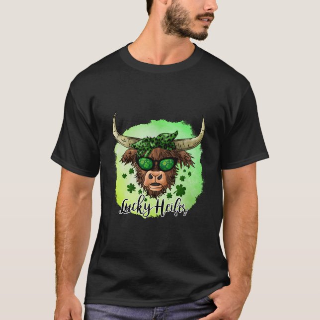 St Patrick's Day Cow Lucky Heifer T-Shirt (Vorderseite)