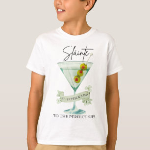 St Patricks Day Dirty Martini Slainte Zum Perfekte T-Shirt